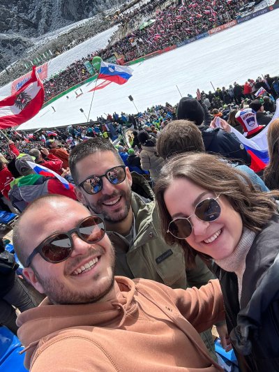 Nepozabno, fantastično