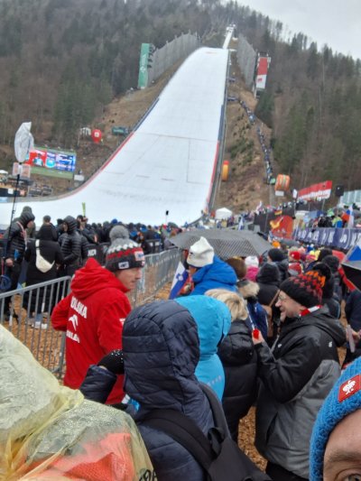 V Planici je bilo zelo dobro vzdušje. Spoznal sem tudi nekaj smučarskih skakalcev.