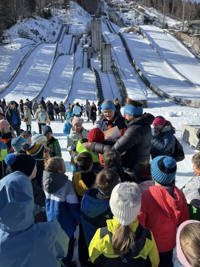 Moj najljubši spomin iz Planice ni povezan z velikanko, temveč z dnem, ko se je moj sin prvič spustil po najmanjši planiški skakalnici.