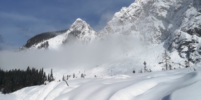 Planica-kraj, kjer si šport, lepota in romantika podajo roke in zaživijo v simbiozi. 