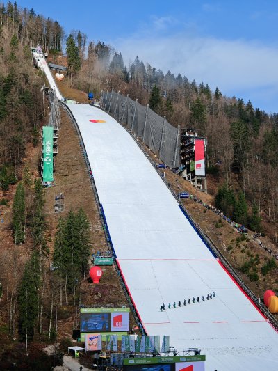 Bil lani v Planici ob rekordu Domna, neprecenljivo, ponosen še pa še. 