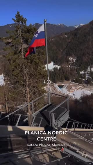 V soboto 7.marca smo zmojo družino obiskali planico in šli na velikanko.Bilo je super!